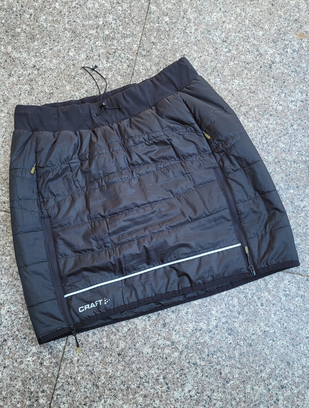 Craft insulated skirt